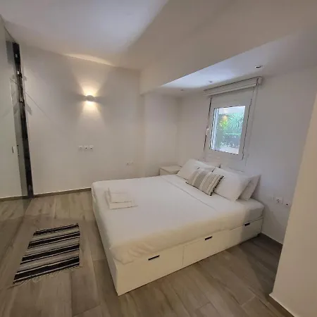 Apartment Near The Center Of Glyfada